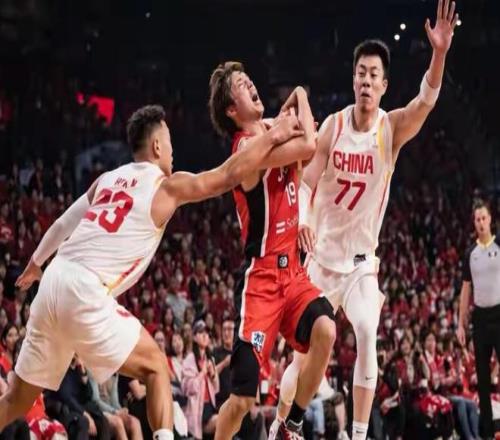 成都羽毛球,男团在学青,会上夺银,世界杯预选赛,2026预选赛,足球赛程,参赛球队,最新消息