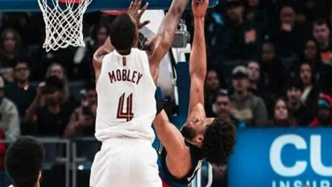 皇马对阿拉巴表现赞许：重返赛场连场出色，西媒好评如潮